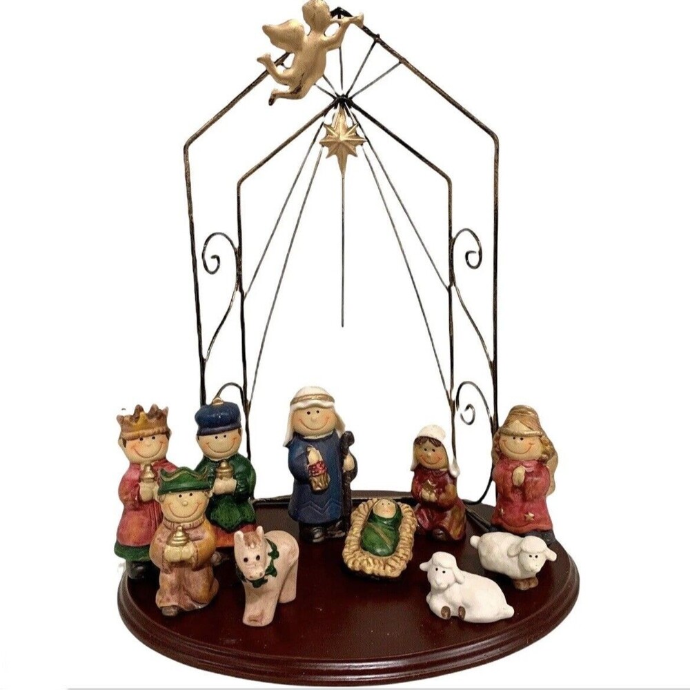 LEMAX Enchanted Forest Nativity 10pc Set Childrens Smiling Faces Metal Arch Base